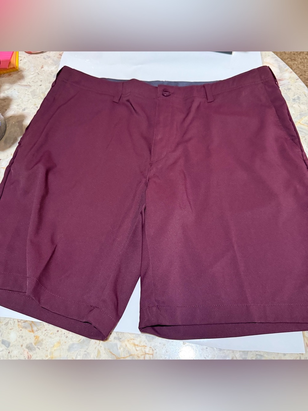 Men’s BCG Burgundy Solid Chino Shorts Flat Front Stretch Slash Pockets Button